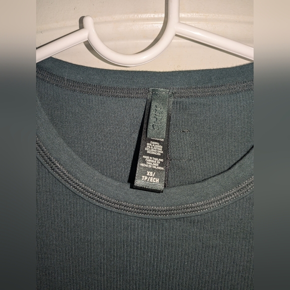 2. NWOT SKIMS COTTON RIB SLEEVELESS DRESS IN SPRUCE - Picture 6 of 8